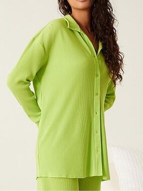 LA Hearts Long Sleeve Button Down Size Medium